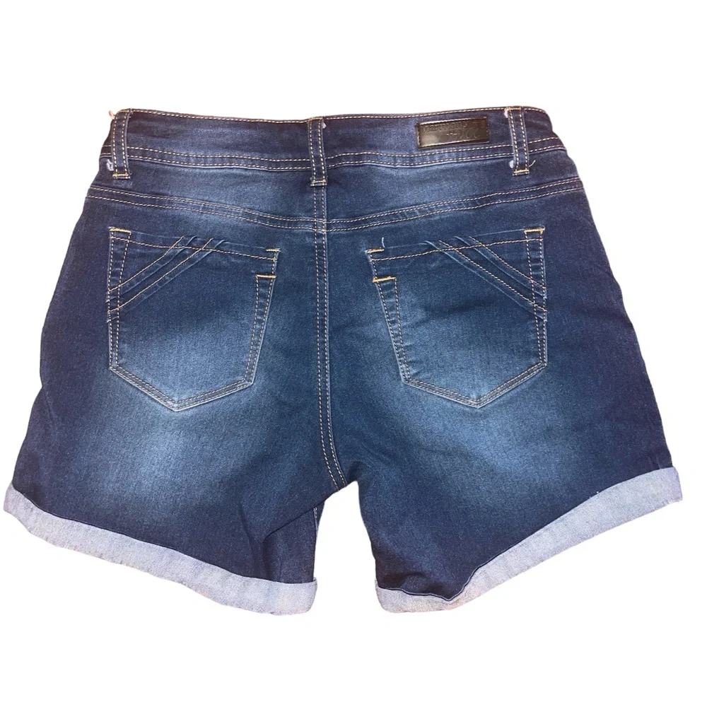 “Harmony + havoc” denim shorts - Picture 2 of 11